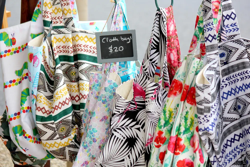 handmade-reusable-eco-friendly-cloth-carry-bags-fo-2026-01-07-06-14-56-utc